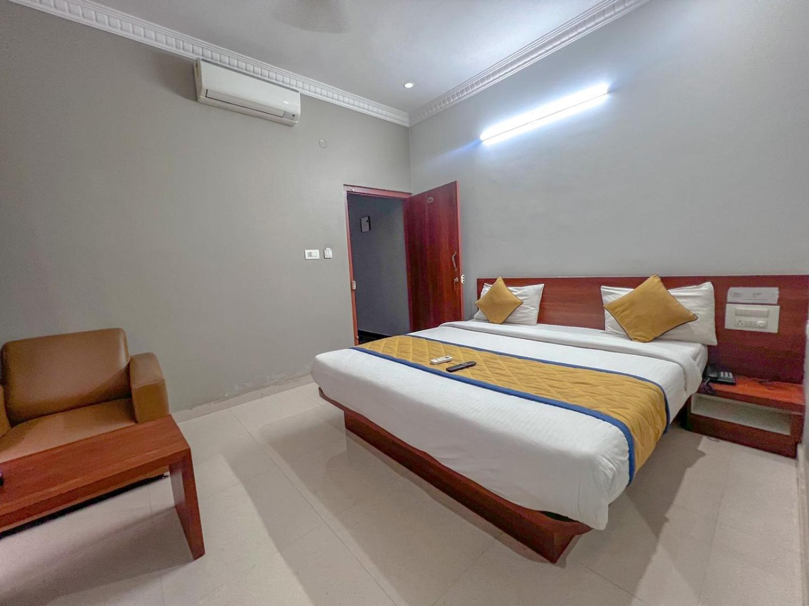 Hotel Gateway Suites Bangalore Airport Yelahanka Eksteriør billede